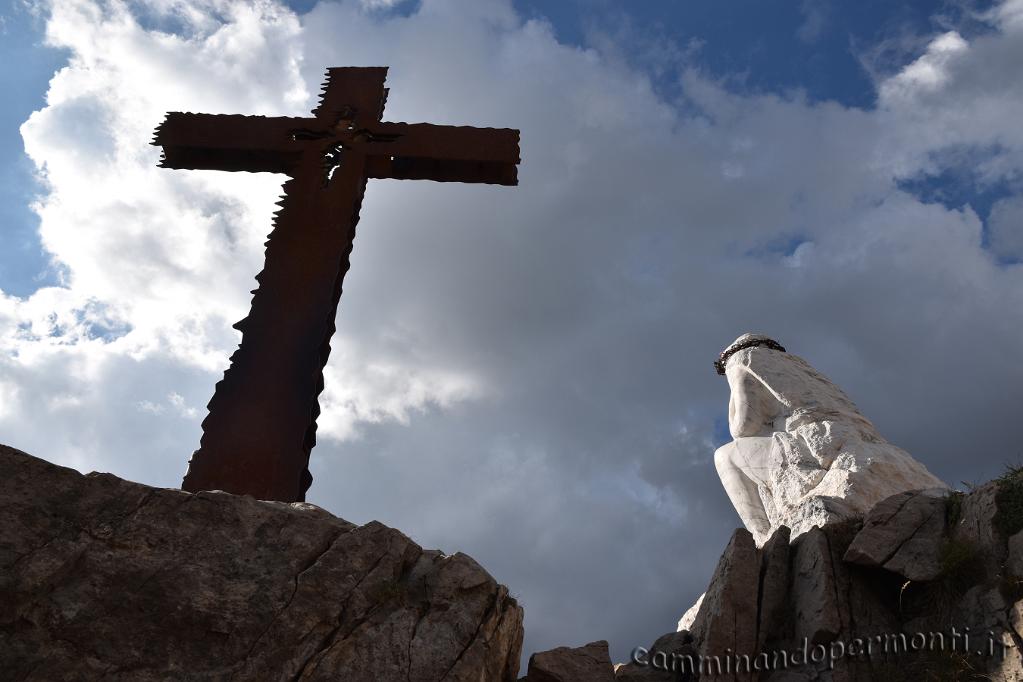 64 Trekking del Cristo Pensante.JPG